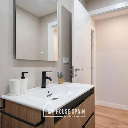 Myhousespain - Piso Nuevo En El Centro De דירה אוביידו